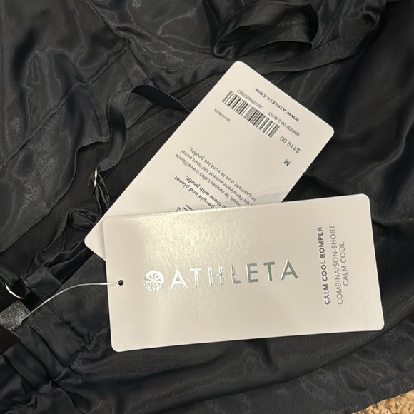 NWT ATHLETA Calm Cool Sleep Romper Black - Picture 6 of 6